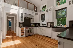 130 Carroll Ave, Newport, RI 02840 - Photo 19