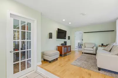320 Church Avenue, Warwick, RI 02889 - Photo 5