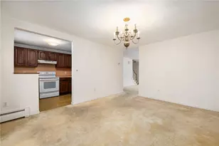 2 Eagle Run, Warwick, RI 02818 - Photo 7