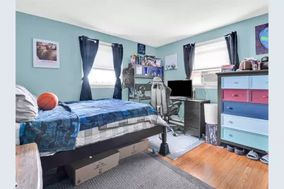 584 Armistice Boulevard, Pawtucket, RI 02861 - Photo 17