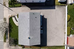 584 Armistice Blvd, Pawtucket, RI 02861 - Photo 25