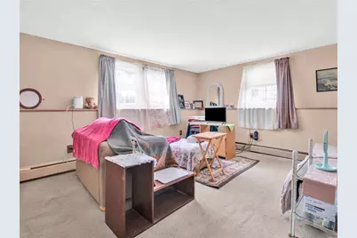 584 Armistice Boulevard, Pawtucket, RI 02861 - Photo 19