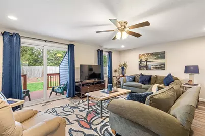 200 Heroux Boulevard #903, Cumberland, RI 02864 - Photo 5