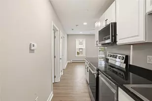 188 Division St, Woonsocket, RI 02895 - Photo 9