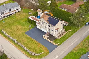 42 Lewis St, Tiverton, RI 02878 - Photo 49