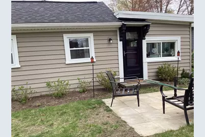 135 Namquid Drive, Warwick, RI 02888 - Photo 3