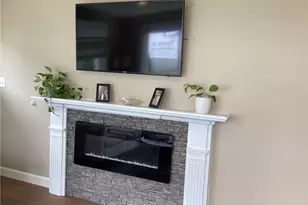 135 Namquid Dr, Warwick, RI 02888 - Photo 23