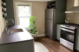 135 Namquid Dr, Warwick, RI 02888 - Photo 11
