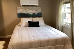 135 Namquid Dr, Warwick, RI 02888 - Photo 31