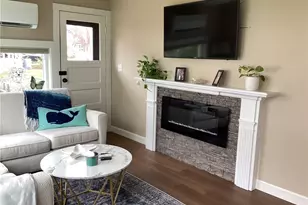 135 Namquid Dr, Warwick, RI 02888 - Photo 21
