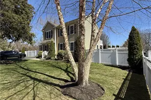 80 Preston Dr, Warwick, RI 02886 - Photo 3