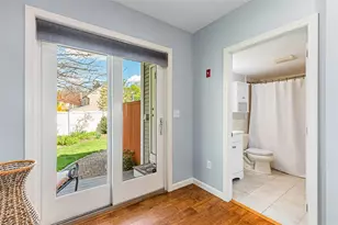 15 Shore Dr, Barrington, RI 02806 - Photo 11