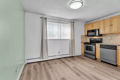 1803 Mineral Spring Avenue #B14, North Providence, RI 02904 - Photo 9