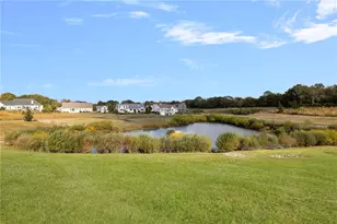 23 E Matunuck Farm Dr, South Kingstown, RI 02879 - Photo 33