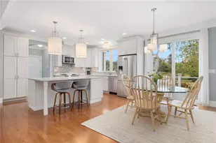 23 E Matunuck Farm Dr, South Kingstown, RI 02879 - Photo 11