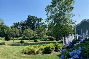 23 E Matunuck Farm Dr, South Kingstown, RI 02879 - Photo 31
