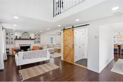 8 Emery Road, Warren, RI 02885 - Photo 5