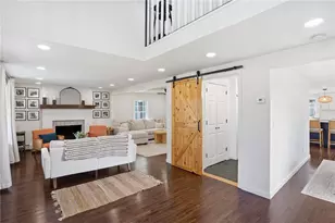 8 Emery Rd, Warren, RI 02885 - Photo 5
