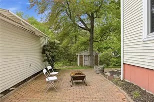 27 Hemlock Ave, Cranston, RI 02910 - Photo 27