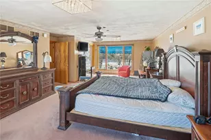 585 Meadow View Ave, Warwick, RI 02889 - Photo 31