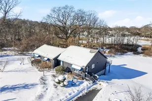 585 Meadow View Ave, Warwick, RI 02889 - Photo 5