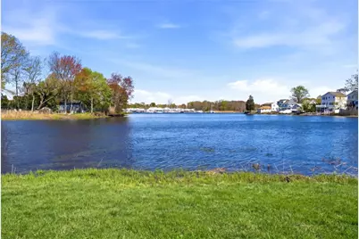 585 Meadow View Avenue, Warwick, RI 02889 - Photo 39