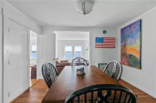 38 Aquidneck Ave, Portsmouth, RI 02871 - Photo 11
