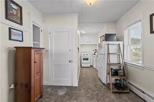 38 Aquidneck Ave, Portsmouth, RI 02871 - Photo 27