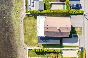 38 Aquidneck Ave, Portsmouth, RI 02871 - Photo 23