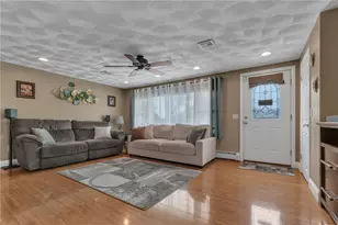10 Mecca St, North Providence, RI 02904 - Photo 7
