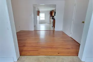 38 Aquidneck Ave, Portsmouth, RI 02871 - Photo 7