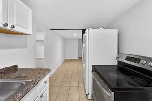 54 Joslin St, Providence, RI 02909 - Photo 31