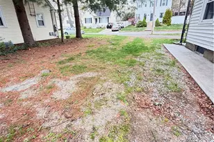 75 Hobson Ave, North Providence, RI 02911 - Photo 23