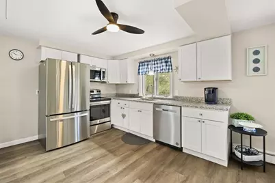 200 Glen Drive, Warwick, RI 02886 - Photo 15