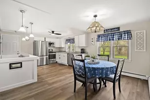 200 Glen Dr, Warwick, RI 02886 - Photo 19