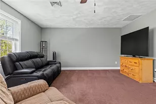 799 Chestnut Hill Rd, Glocester, RI 02814 - Photo 27