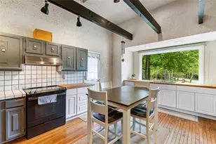 80 Woodbridge Dr, East Greenwich, RI 02818 - Photo 19