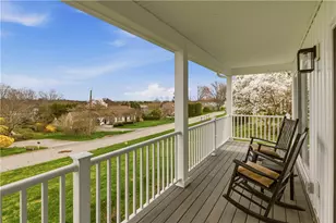 3 Baldwin Rd, Middletown, RI 02842 - Photo 3