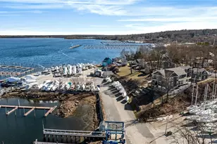 47 Arnolds Neck Dr, Warwick, RI 02886 - Photo 3