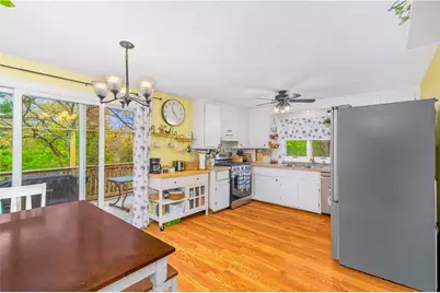 6 Linda Court, Coventry, RI 02816 - Photo 5