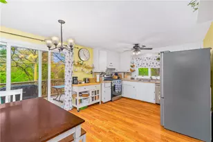 6 Linda Ct, Coventry, RI 02816 - Photo 5
