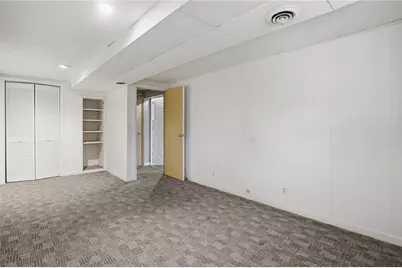 135 Red Chimney Drive, Warwick, RI 02886 - Photo 33