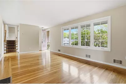 135 Red Chimney Drive, Warwick, RI 02886 - Photo 7