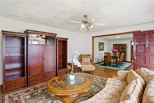 11 Cedar Dr, Bristol, RI 02809 - Photo 5