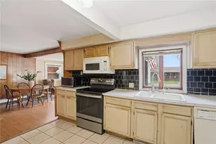 11 Cedar Dr, Bristol, RI 02809 - Photo 19