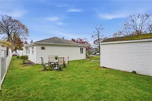 11 Cedar Dr, Bristol, RI 02809 - Photo 27