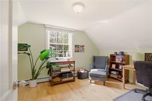 64 Lawndale Dr, Warwick, RI 02818 - Photo 25