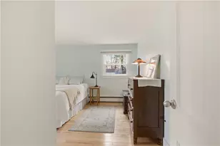64 Lawndale Dr, Warwick, RI 02818 - Photo 17