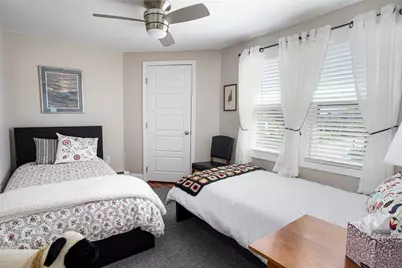 17 Sherman Street, East Providence, RI 02915 - Photo 19