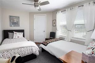 17 Sherman St, East Providence, RI 02915 - Photo 19